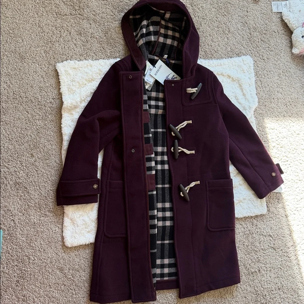 Burberry, Belfield Women’s Wine Red Merino Wool Hooded Overcoat, US 8 - Picture 5 of 12